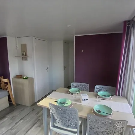 Kokua Mobil Homes Residentiels 4 Etoiles *