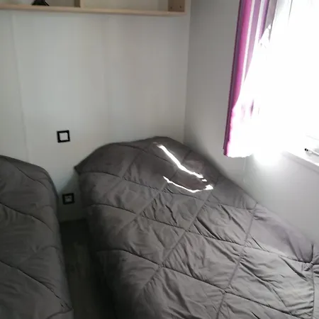 Campsite Kokua Mobil Homes Residentiels 4 Etoiles *
