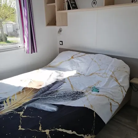 Campsite Kokua Mobil Homes Residentiels 4 Etoiles *